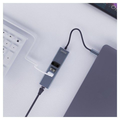HUB USB-C 3.1, AK-57
